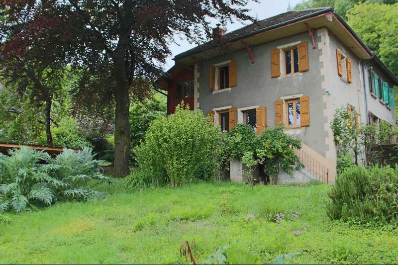 Maison a vendre domene